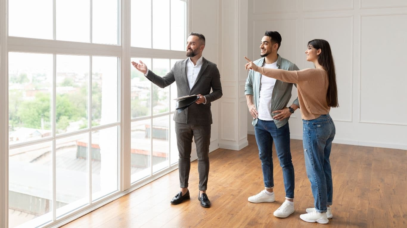 Lecciones de éxito en corretaje de propiedades: consejos para tu negocio.